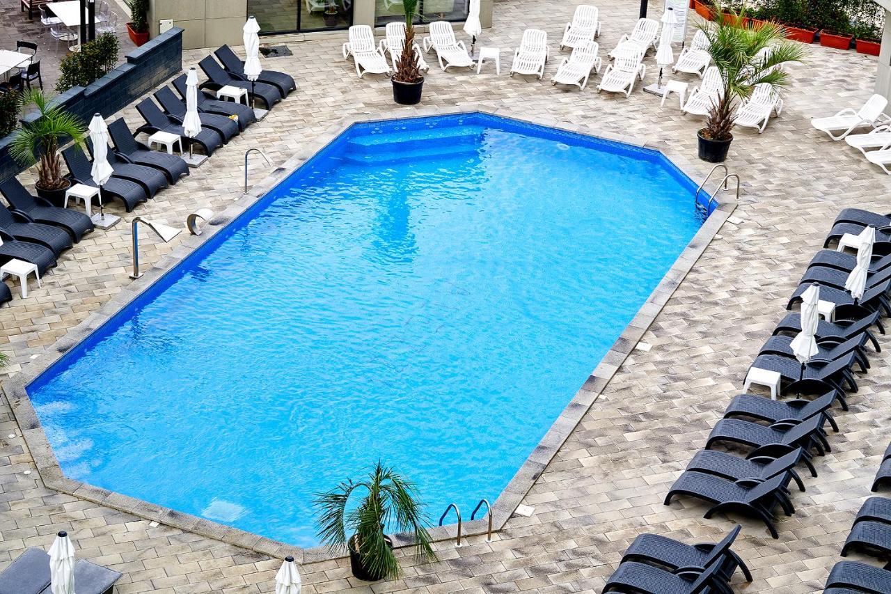 Vanilla Luxury Apartment Spa N Pool Beach Resort Năvodari Exteriör bild